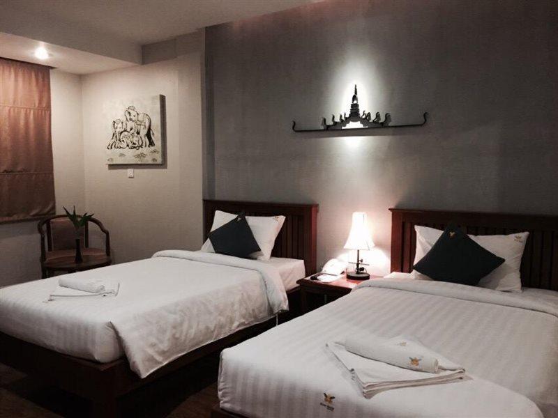 Jing Du Hotel Пном Пен Екстериор снимка