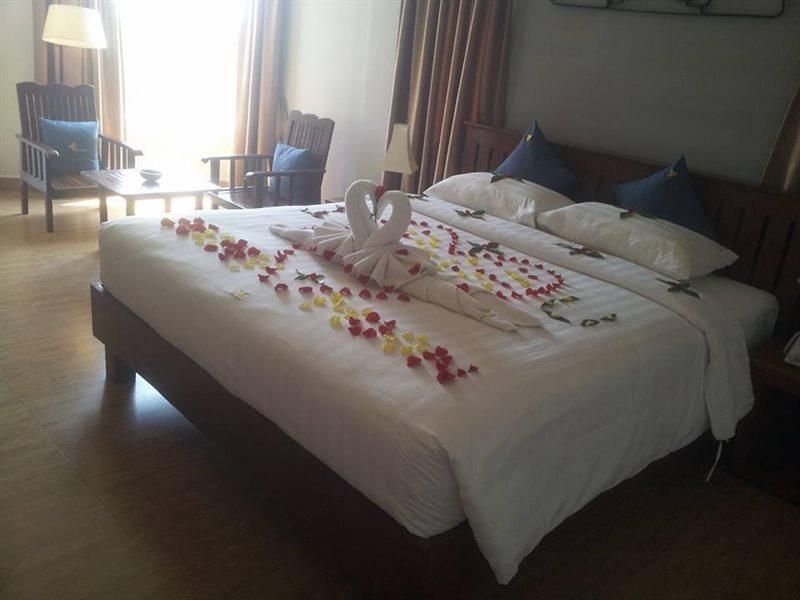 Jing Du Hotel Пном Пен Екстериор снимка
